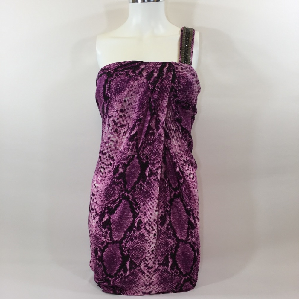 bebe One Shoulder Exotic Print Dress xs